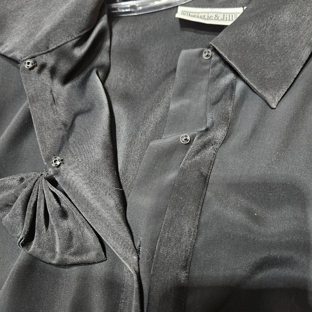 Vintage Christie and Jill Shirt Blouse Women Medium Black Bow Satin Trim 90s NEW - Picture 7 of 10
